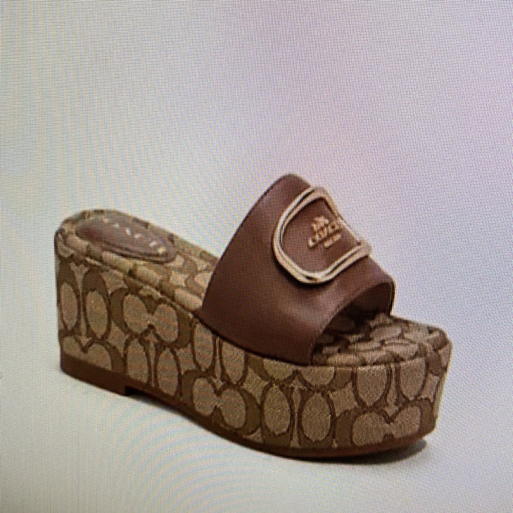 Coach Eloise Sandal in signature chambray